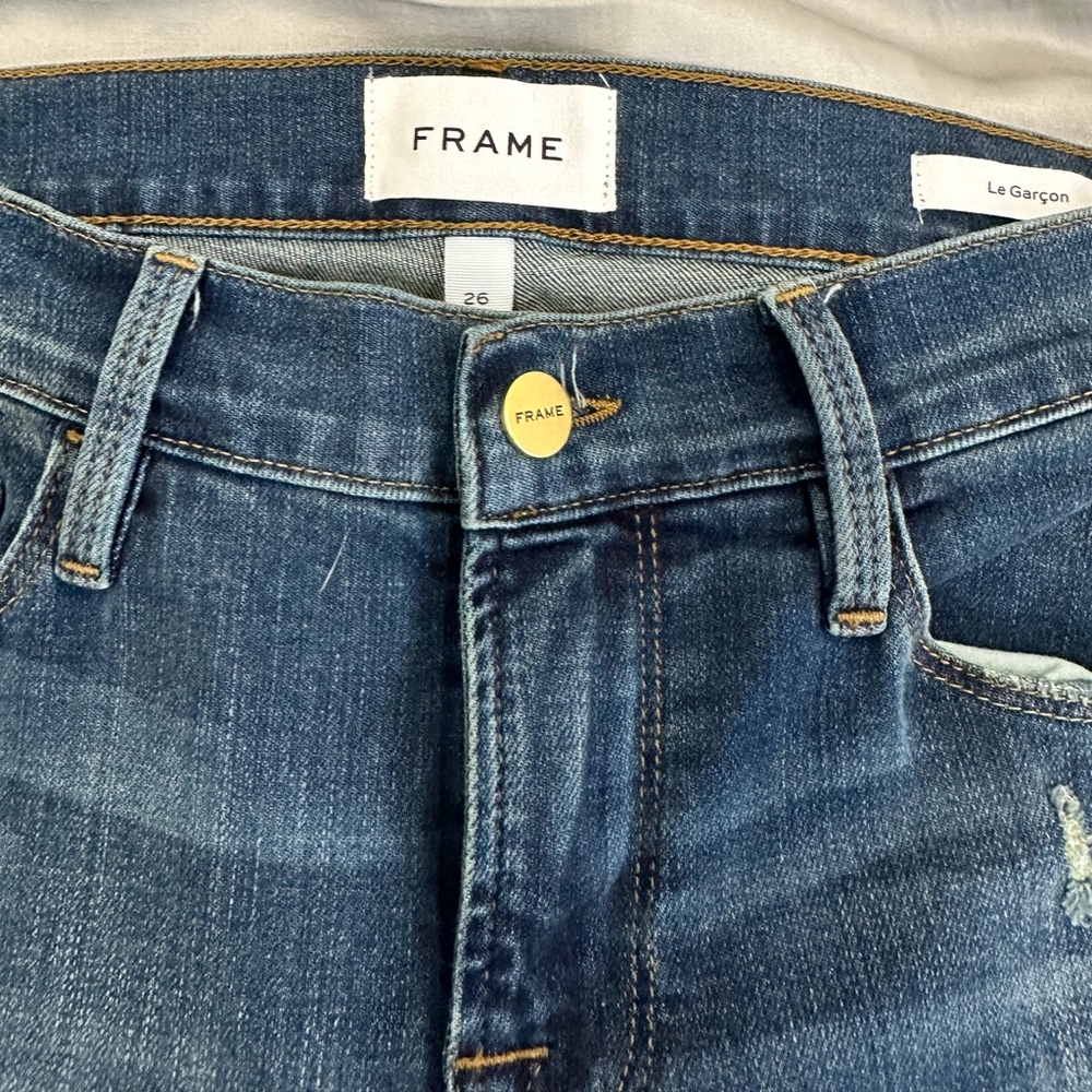 Frame Le Garçon Jean, in excellent preowned condition